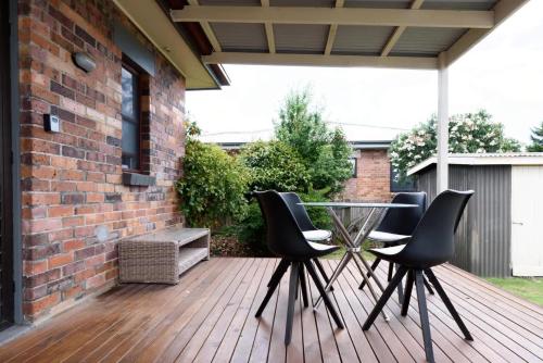 Spacious 3 Bed Mins from City Centre — Newstead — photo 3