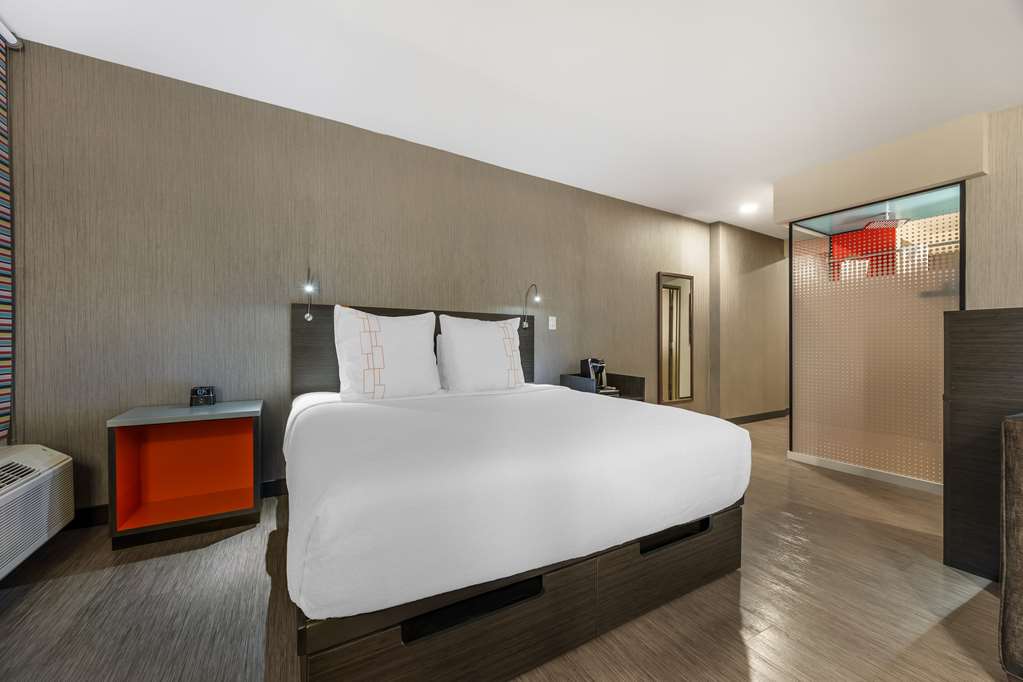 Vīb Best Western Springfield - photo 23