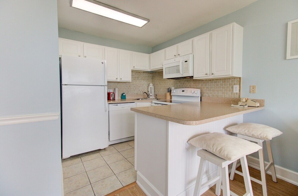 0101 Coastal Retreat by Atlantic Towers - photo 8