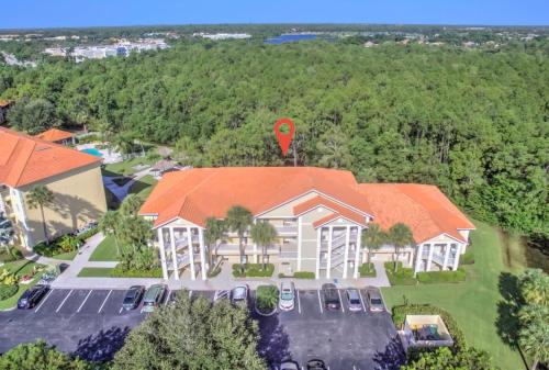 Coral Falls of Lely w Tiki Huts & Heated Pool - photo 9