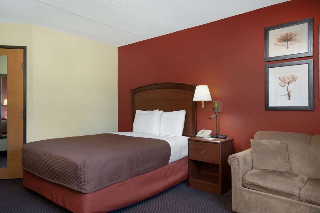 AmericInn by Wyndham Park Rapids - photo 9