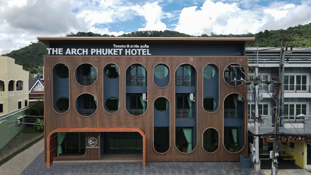 The Arch Phuket Hotel — hotel in Ratsada