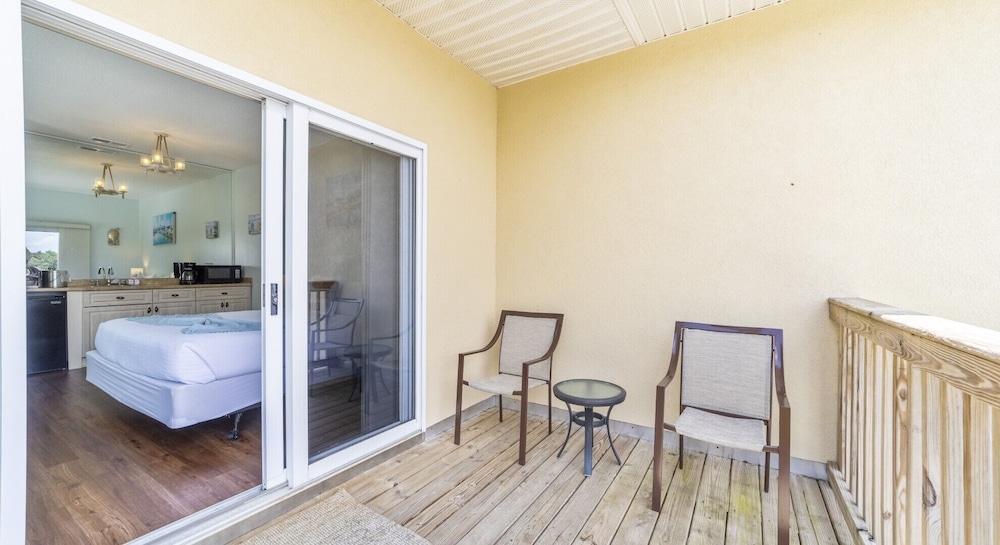 Inn at Camachee Harbor by Coolvacay - photo 100
