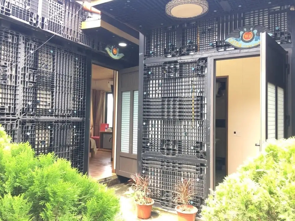 Cat Ba Mountain View - carbon neutral hotel in Haiphong