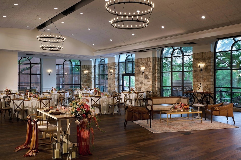 Renaissance Austin Hotel - photo 91