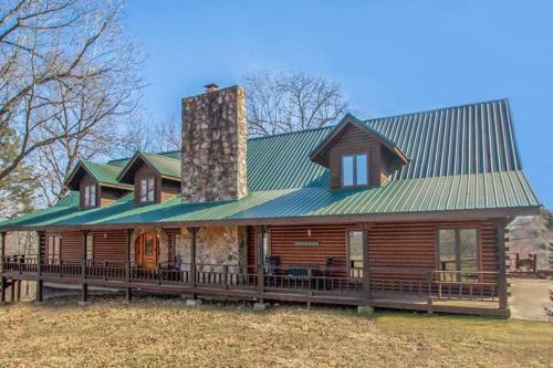 Buffalo River Lodge St Joe AR — 4-Star Luxury Hotel in Maumee, United States