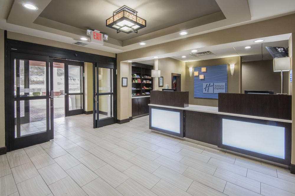 Holiday Inn Express & Suites Ashland by IHG - photo 43