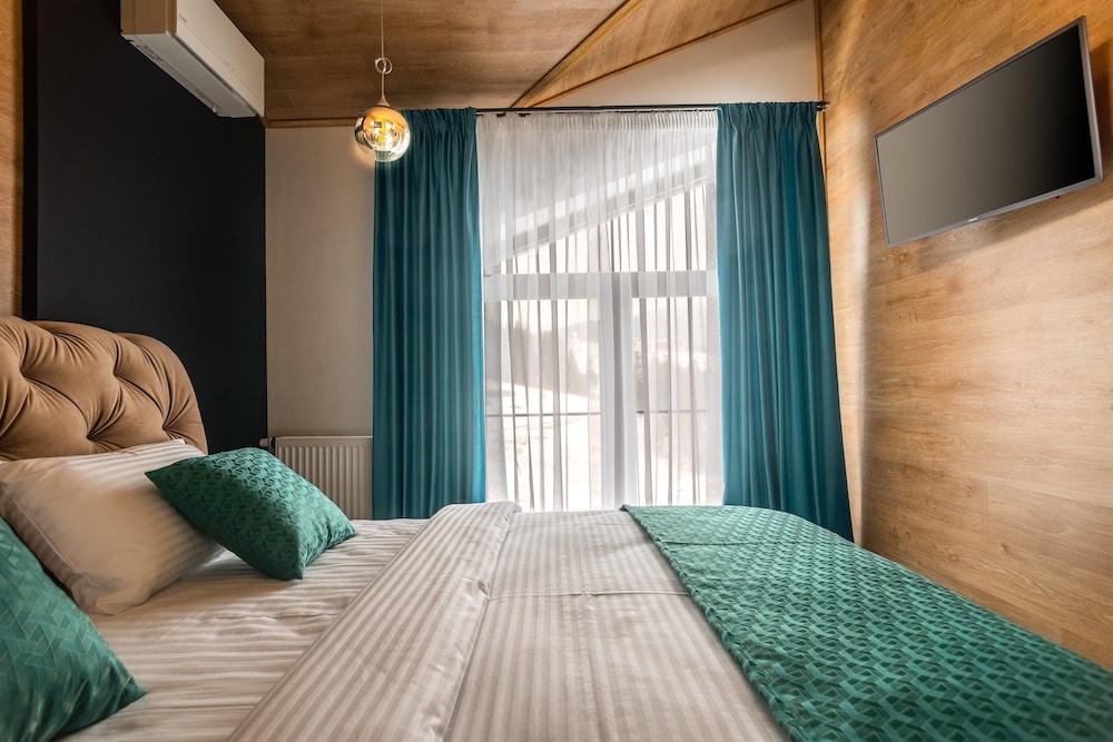 Greitser Elit Chalet — Nadvirna — photo 5