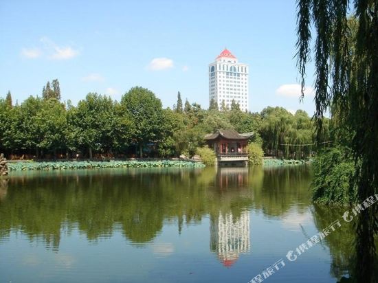 Red Leaf Hotel - last minute hotel in Hanzhong