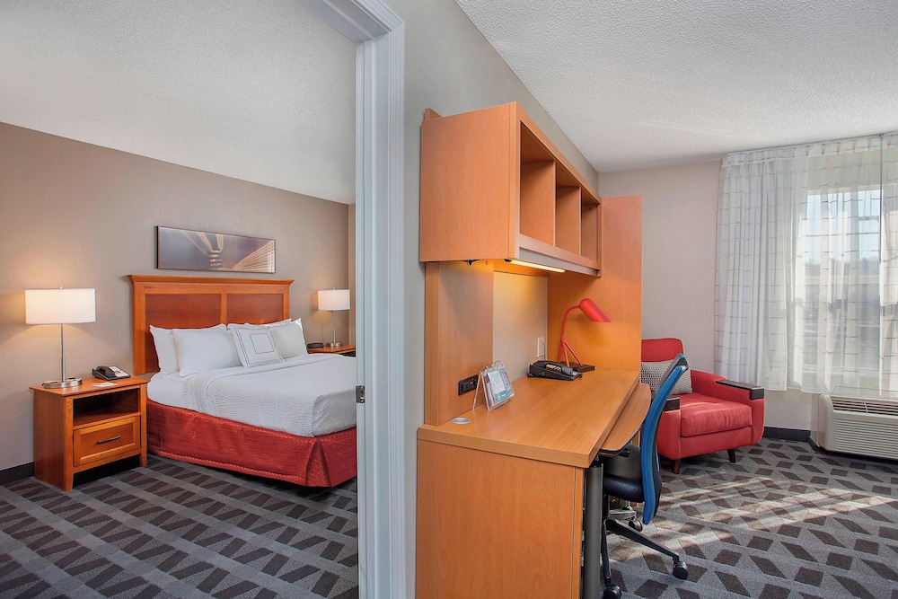 TownePlace Suites by Marriott Knoxville Cedar Bluff - photo 3