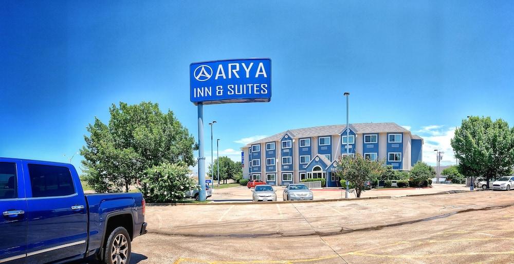 Microtel Inn & Suites By Wyndh - photo 3