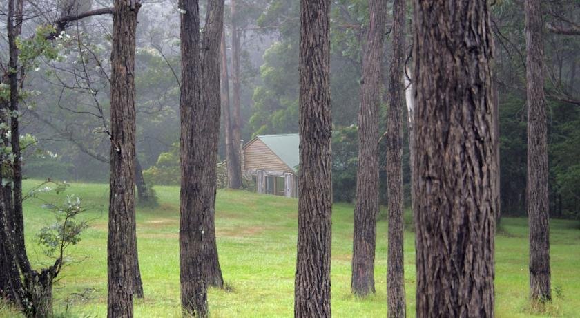 Ghost Hill Road Retreat — 4-Star Luxury Hotel in Sydney, Australia