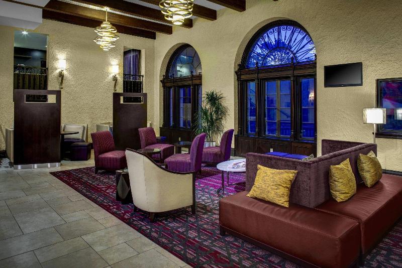 Courtyard by Marriott Kansas City Country Club Plaza - photo 15