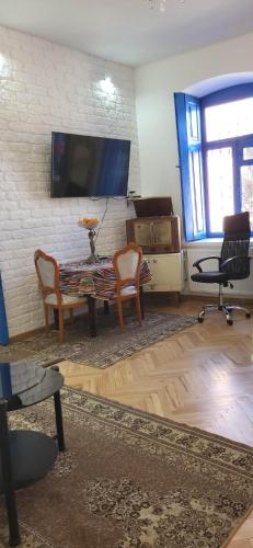 4 Chocolate Apartments In Old Tbilisi