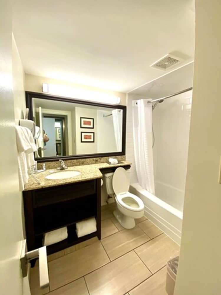 Comfort Inn Oceanside Deerfield Beach - photo 33