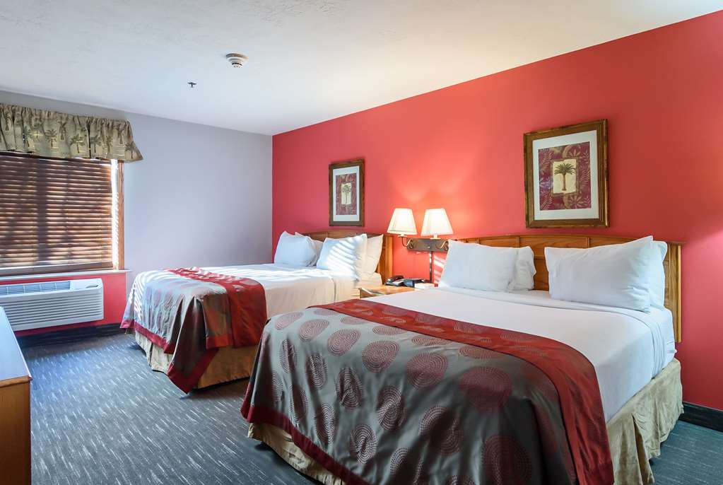 Ramada by Wyndham Sioux Falls Airport Waterpark & Event Ctr - photo 58