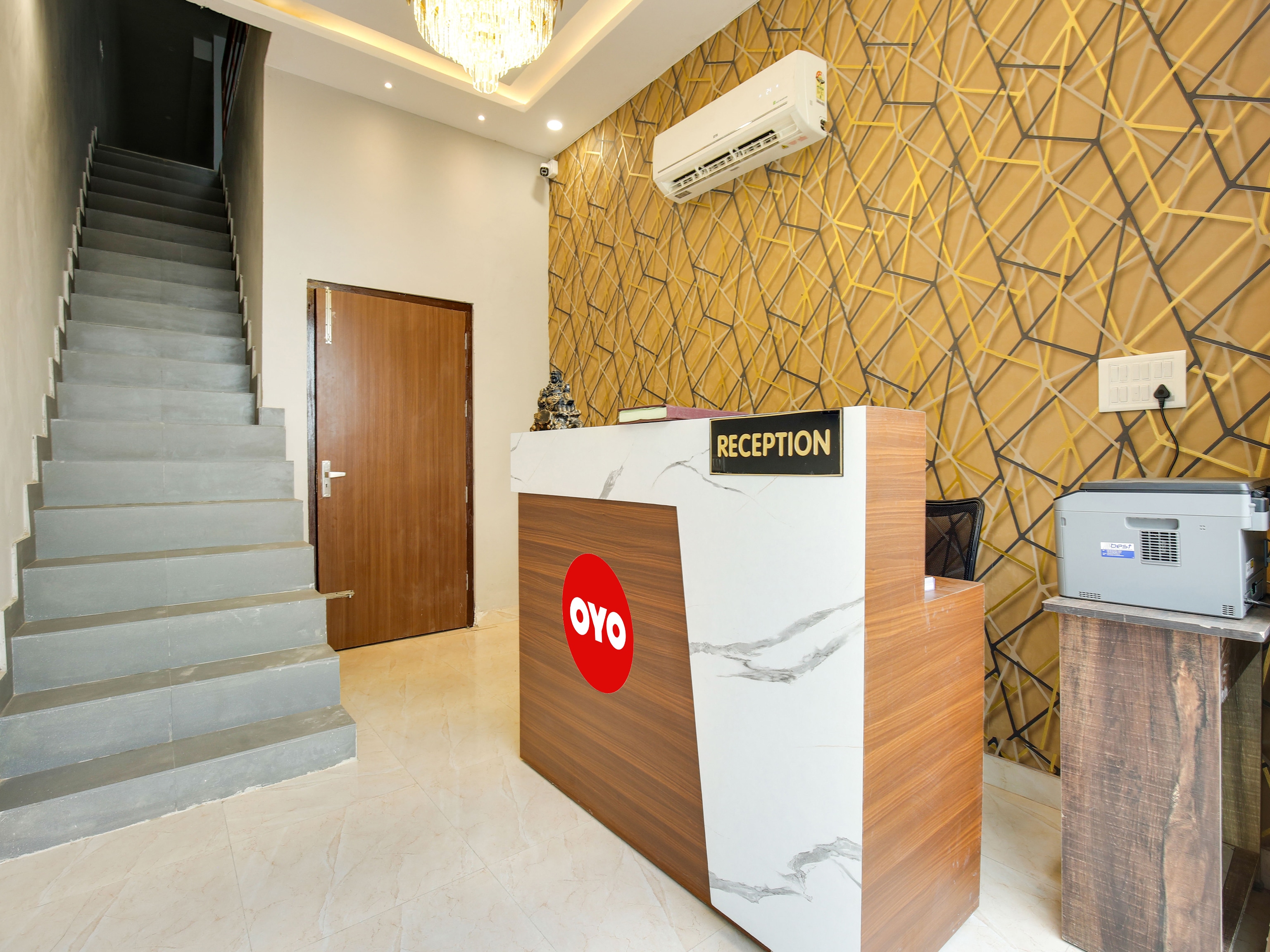Hotel O Golden A