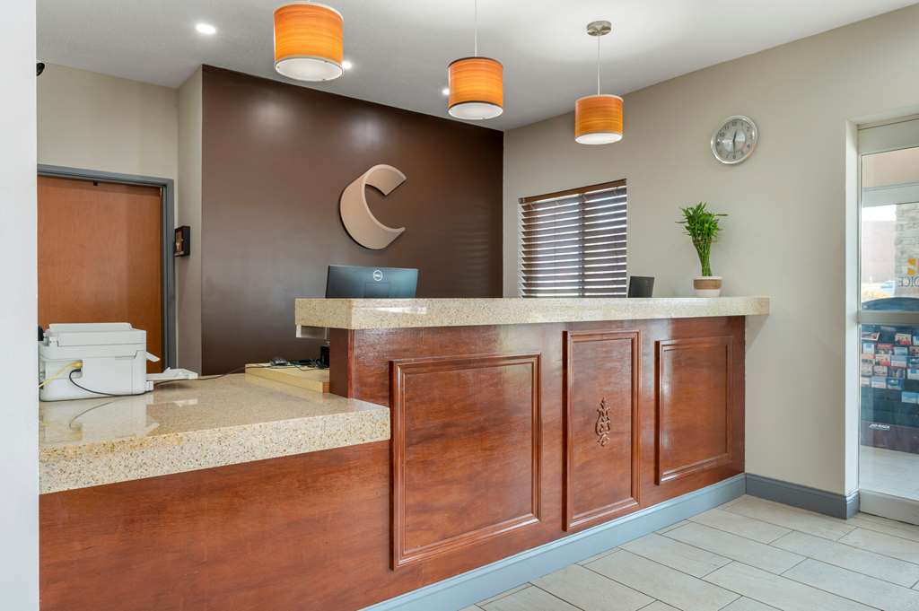 Comfort Inn & Suites Zanesville City Center - photo 4