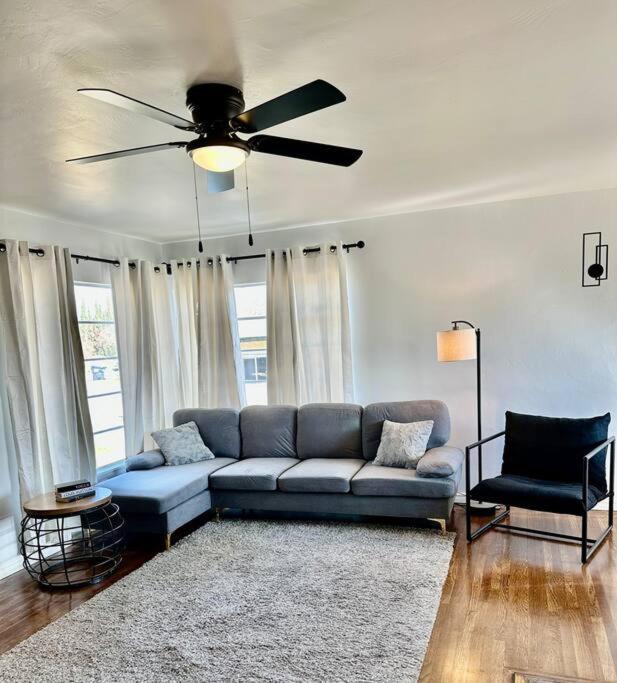 Modern la Cresta - last minute hotel in Bakersfield