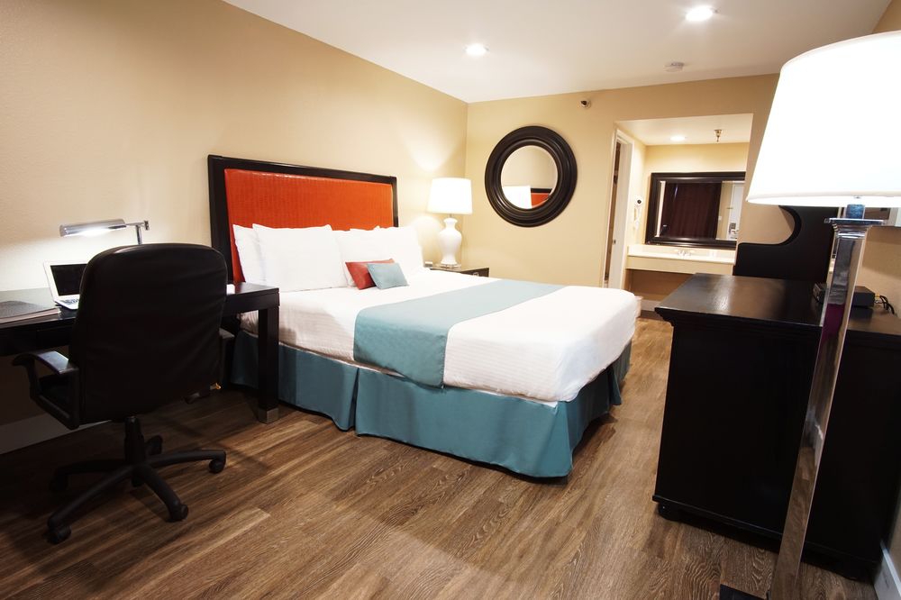 The Dixie Orange County — hotel in Stanton