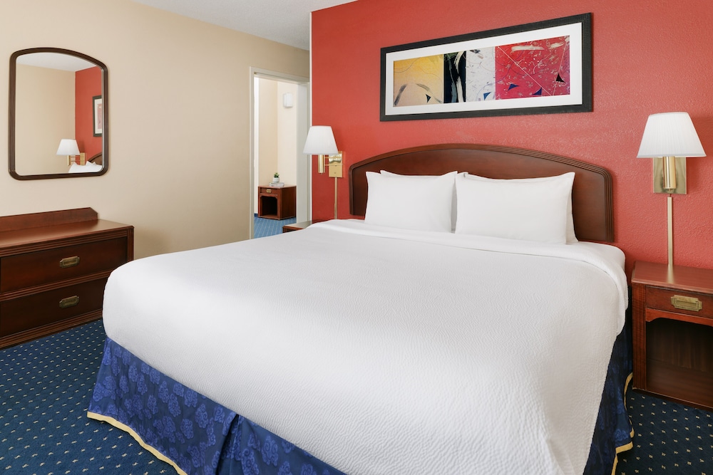 Courtyard Flint by Marriott - photo 11