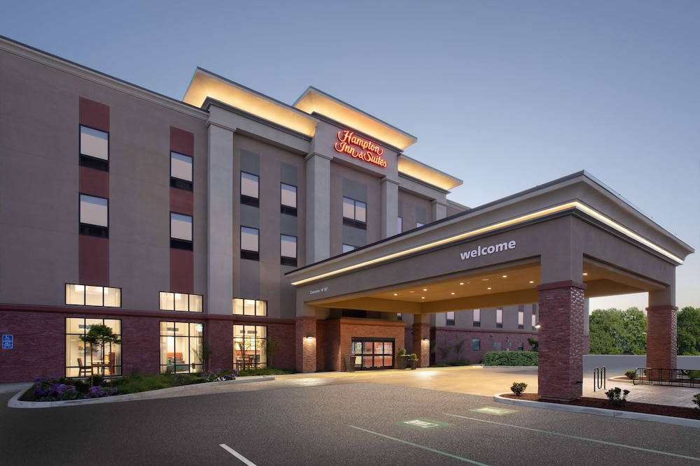 Hampton Inn & Suites Watsonville - photo 47