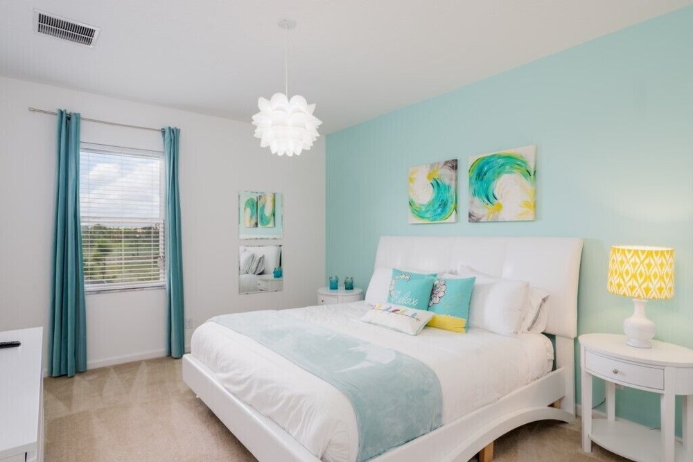 6 bedroom home at Solterra Resort - photo 11