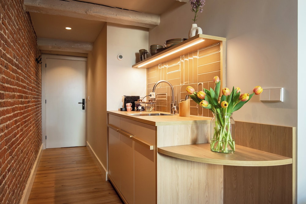 Storehouse studio's - carbon neutral hotel in Amsterdam
