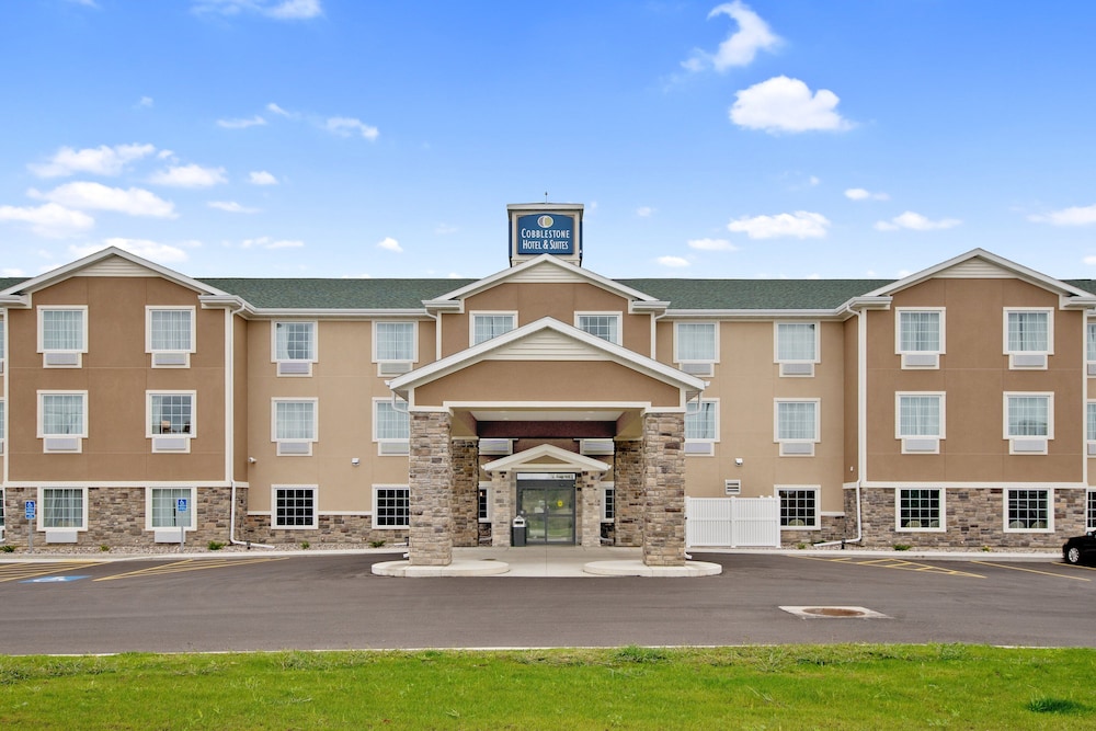 Cobblestone Hotel & Suites Austin - photo 62