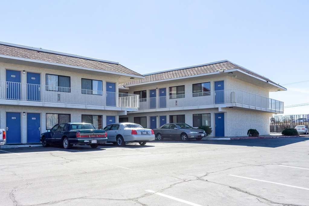 Motel 6 Mojave CA - photo 4