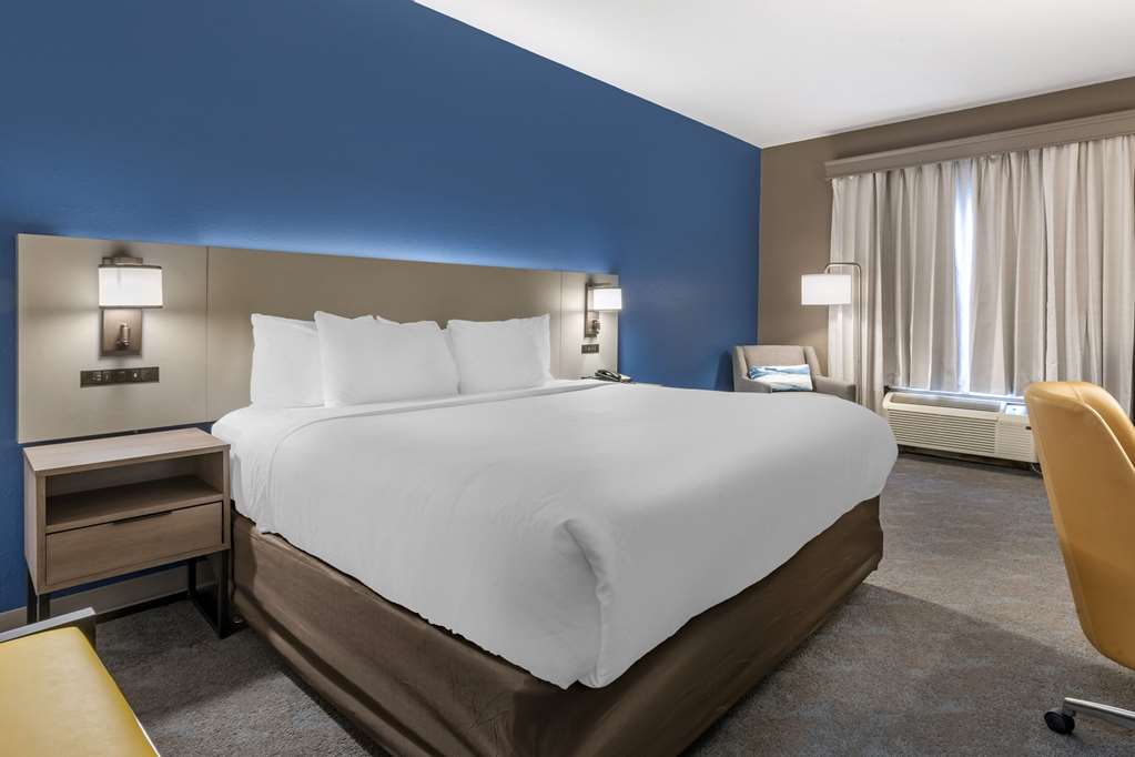 Comfort Inn & Suites Shelbyville - photo 9