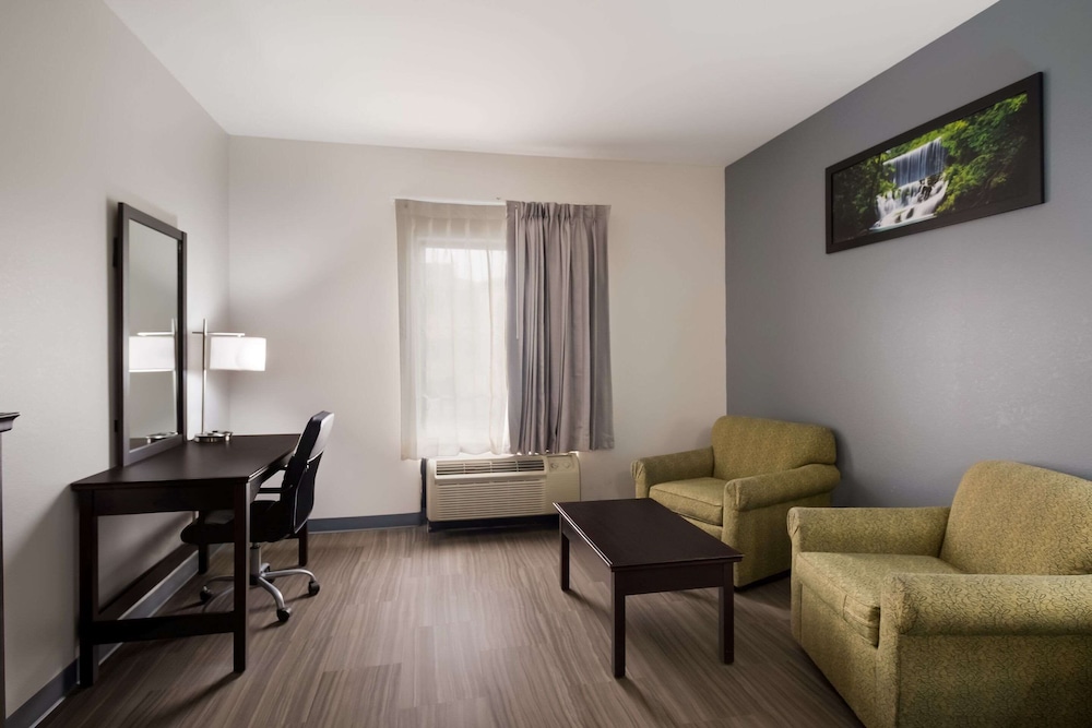 Quality Inn Columbia I 65 - photo 18
