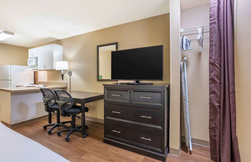 Extended Stay America Select Suites Columbia Stadium Blvd. - photo 8