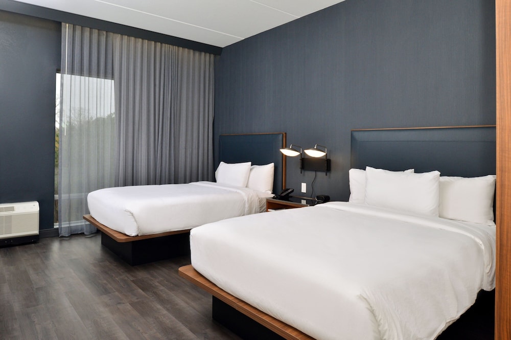 Courtyard by Marriott Raleigh Cary Crossroads - photo 13
