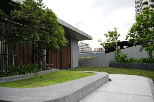 Circle Rein Sukhumvit 12 two bedrooms apartment