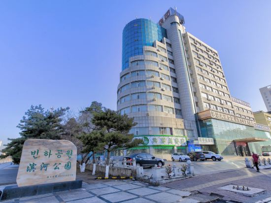 Lvyuan Hotel — hotel in Yanji