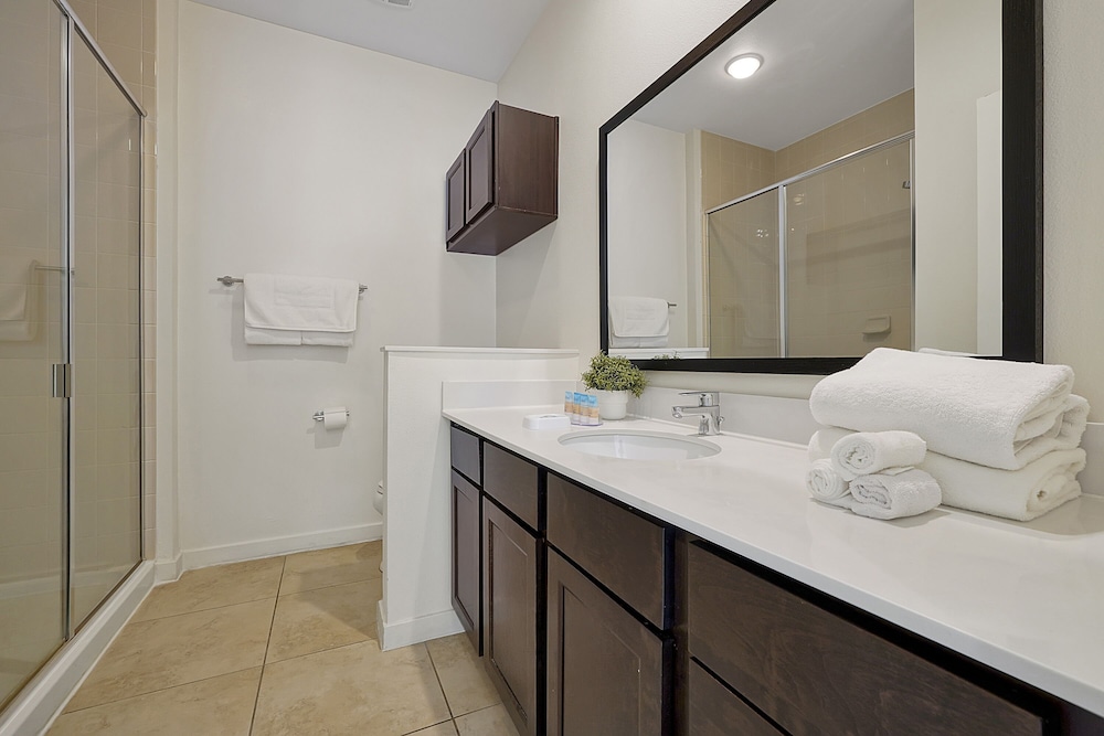 Regal Oaks Resort Vacation Townhomes by IDILIQ - photo 85