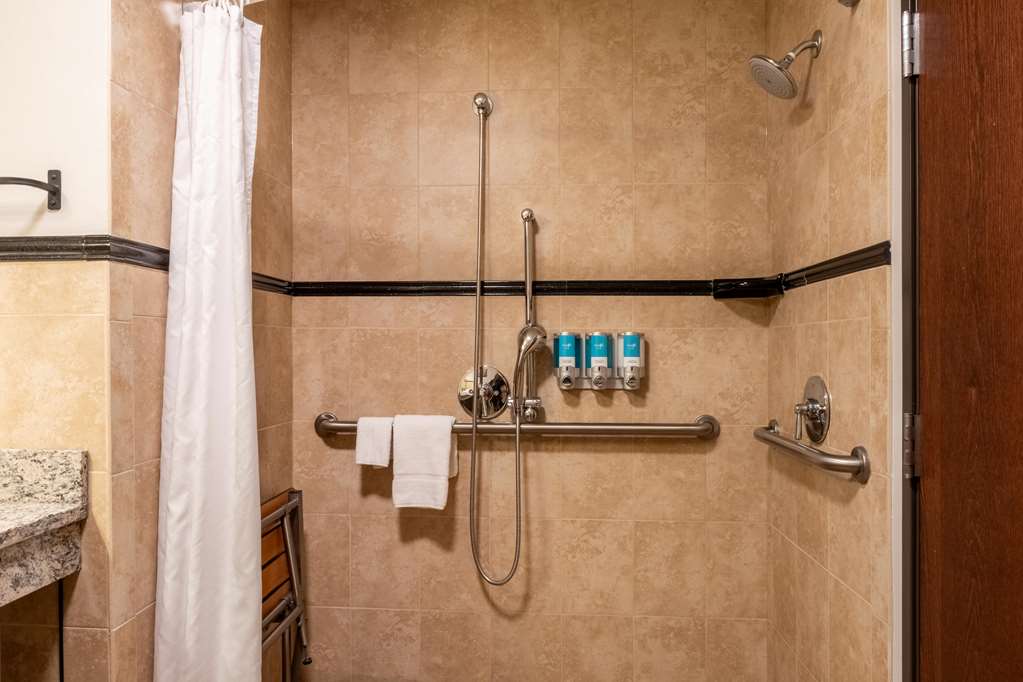 Drury Plaza Hotel Broadview Wichita - photo 73