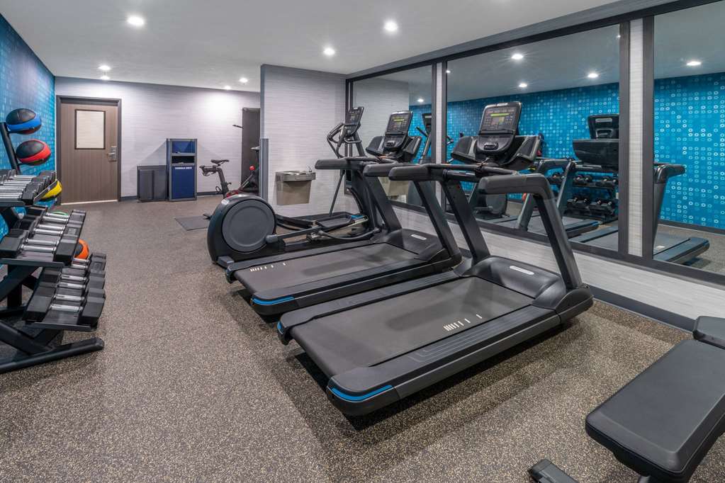 La Quinta Inn & Suites by Wyndham Santa Rosa - photo 6