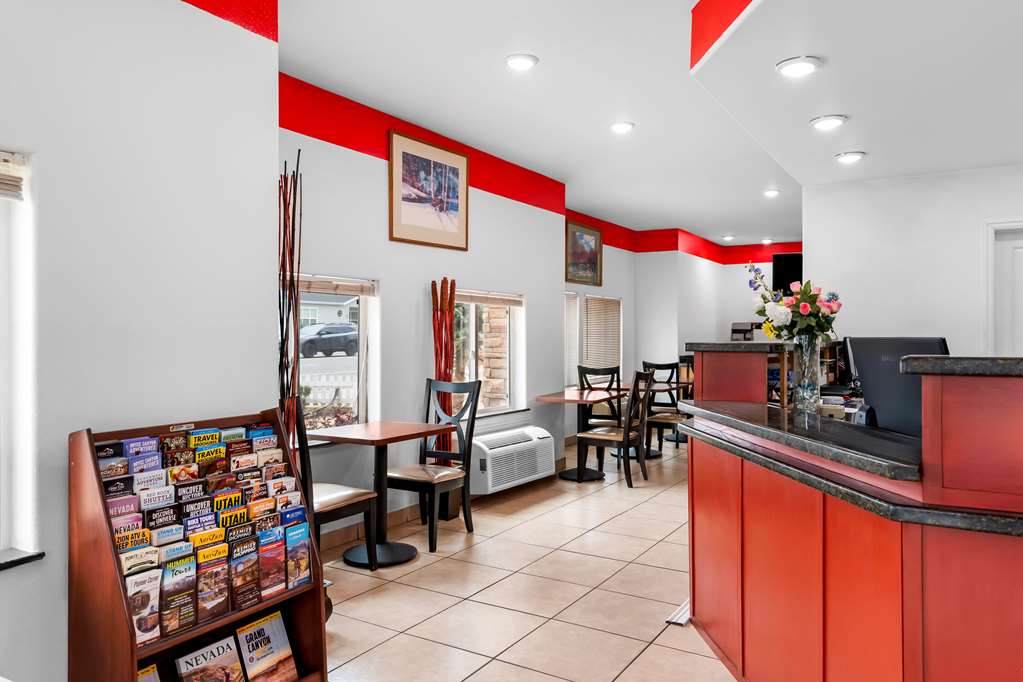 Econo Lodge Panguitch near Bryce Canyon - photo 12