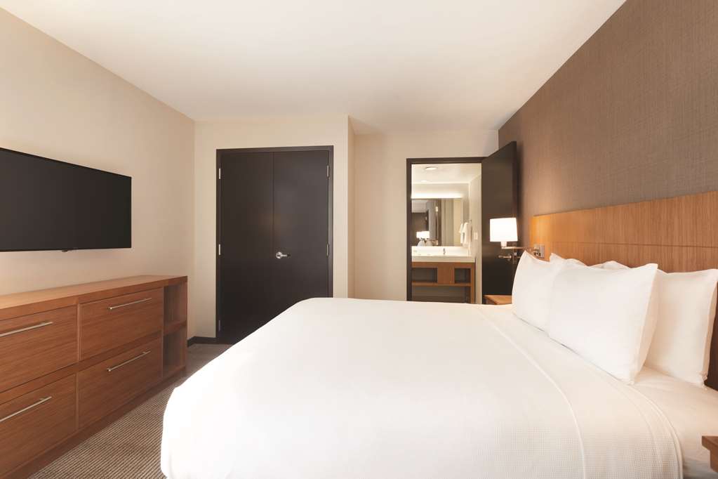 Hyatt Place Buffalo Amherst - photo 19