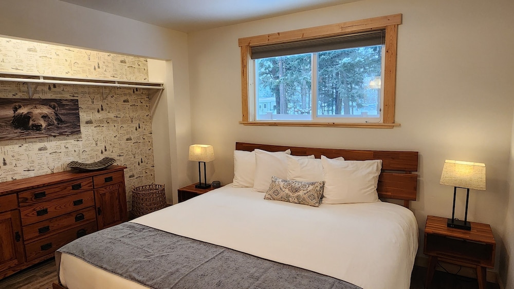 Beargrass Lodging and RV Resort - photo 26