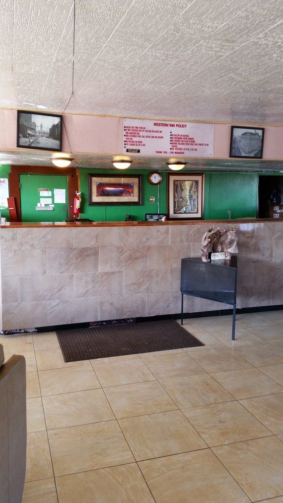Western Motor Inn - photo 3