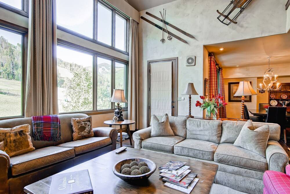Highlands Slopeside by East West Hospitality - photo 260