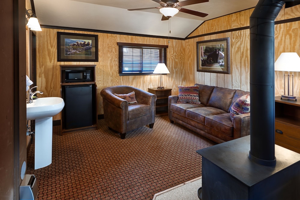 Grand Lake Lodge - photo 14