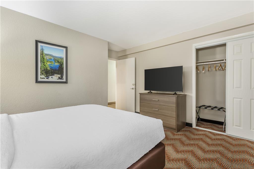 Best Western Plus Sonora Oaks Hotel & Conference Center - photo 35