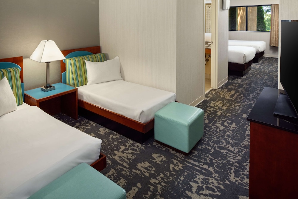 DoubleTree by Hilton Boston North Shore - photo 16