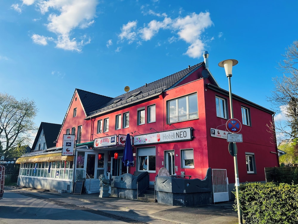 Hotel Neo Cologne Bonn Airport — Roesrath