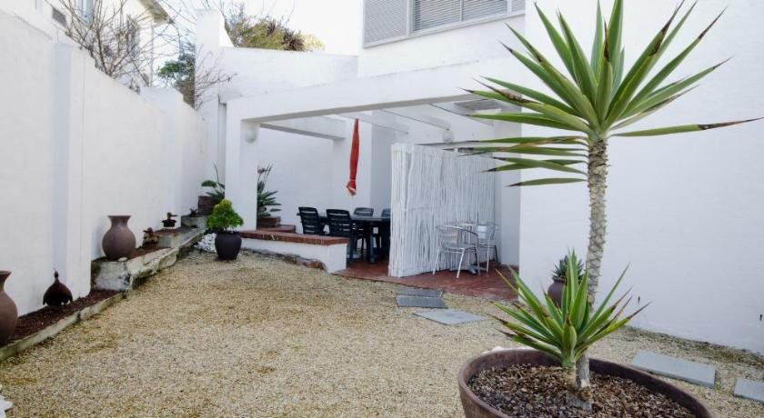 Small Bay Guest House