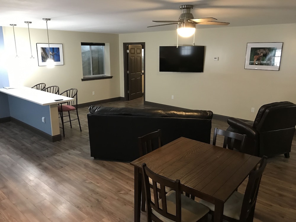 Baxter Park Inn - photo 10